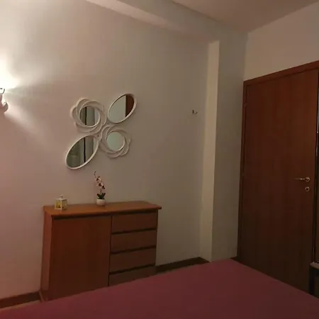 Apartmán Robertalagocomo *