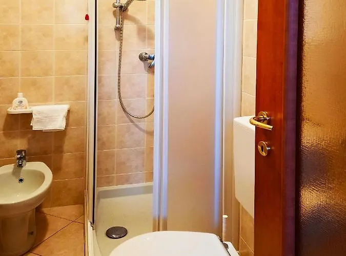 Robertalagocomo Appartement *